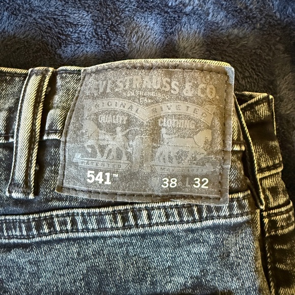 “Vintage” Levi’s 541 - Men - 38-32 - Acid Wash Jeans (2007) - Picture 4 of 4
